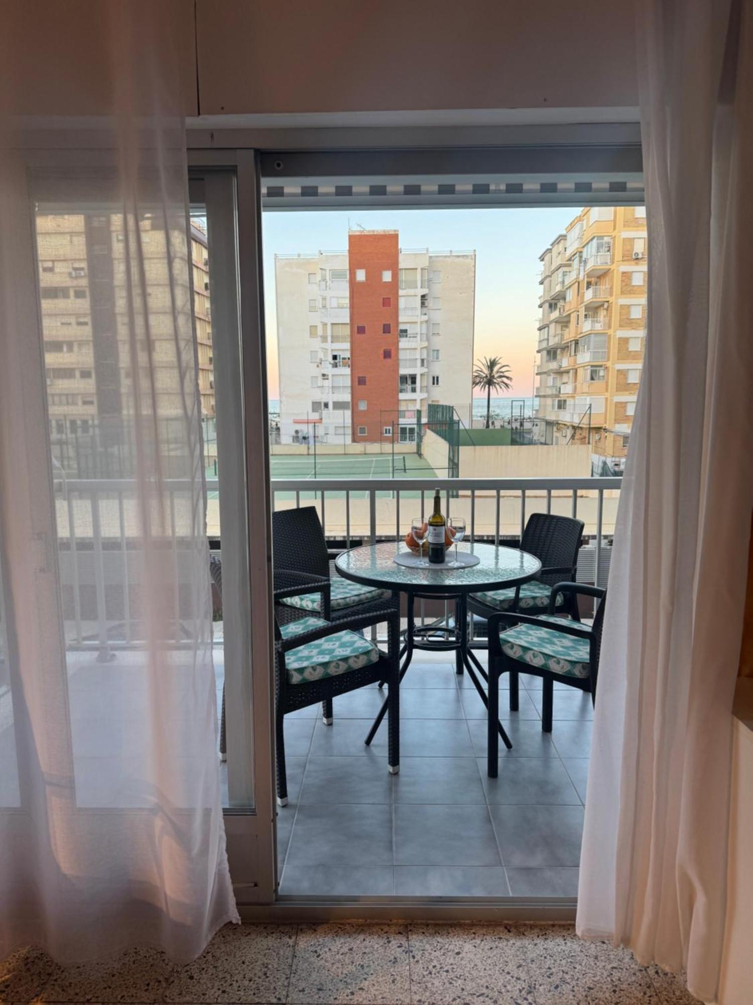 Lovely Family Apartment 2 Min. From The Beach Playa de Gandia Exteriér fotografie