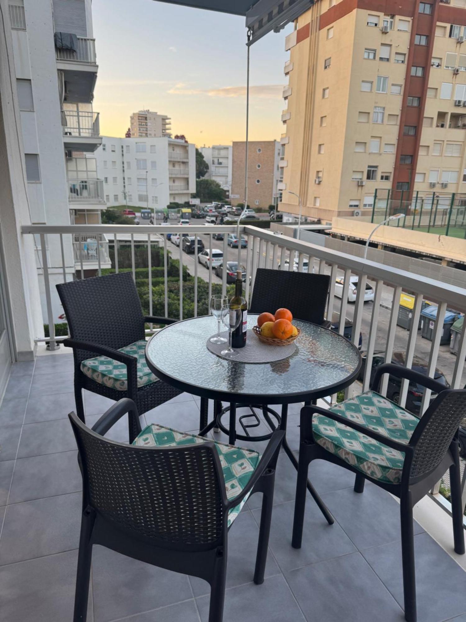 Lovely Family Apartment 2 Min. From The Beach Playa de Gandia Exteriér fotografie
